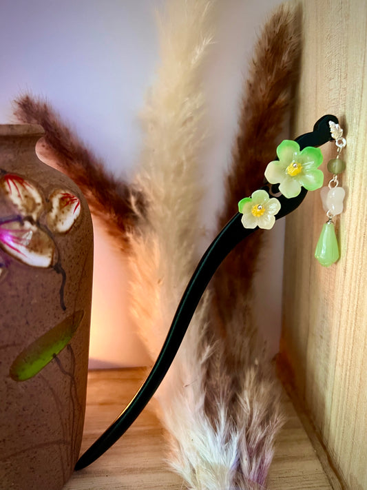Hairstick Flora